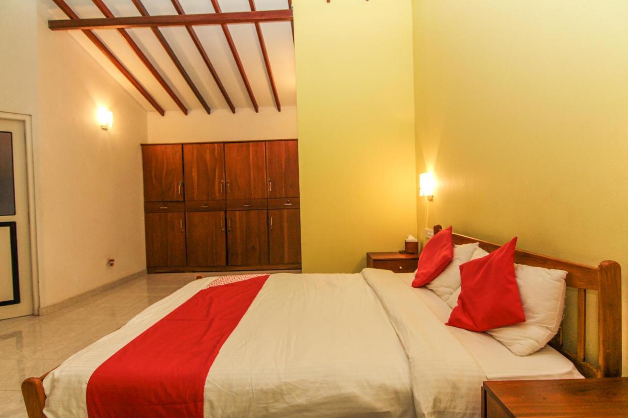 Gomez Place Negombo Bagian luar foto